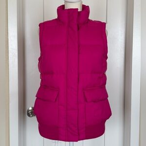 Gap Bright Pink Down Puffer Vest – Women’s Small